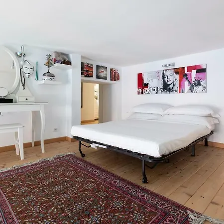 Via Machiavelli By Onefinestay